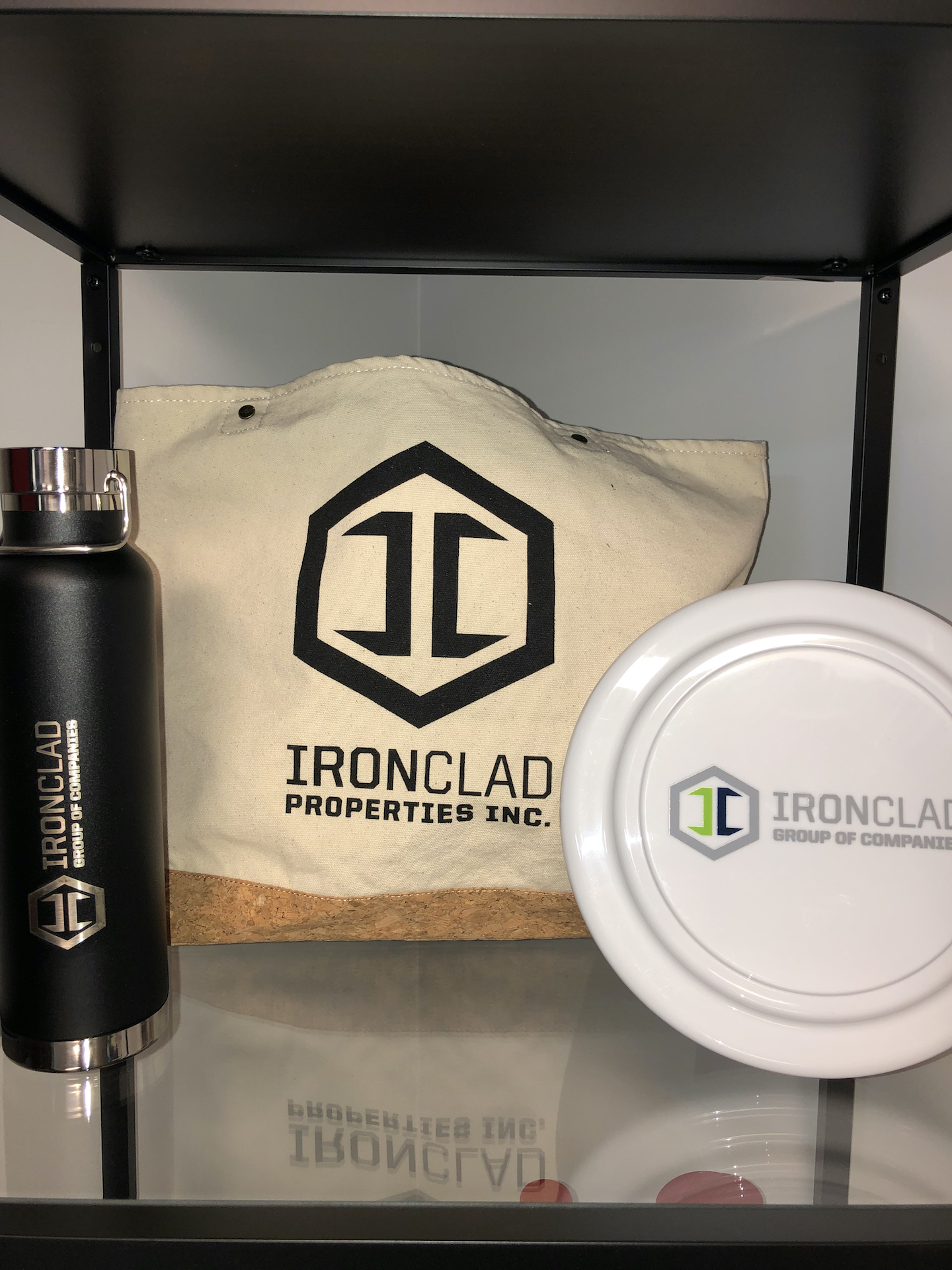 summer-accessories-bottle-tote-bag-frisbee-flyer-winnipeg-promo